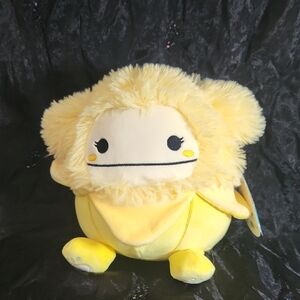 NOMI,8", Banana Bigfoot Crossover Squishallow,NWT,RARE